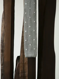 Cravate fine en maille tricot pure soie à pois